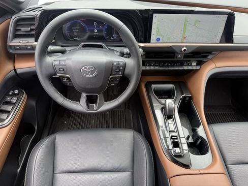 Used 2026 Toyota Crown w/ Advanced Technology Package AWD/4WD image 12