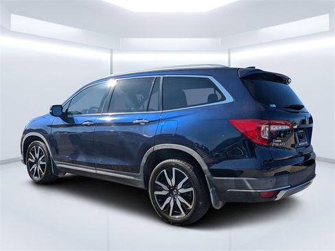 Used 2019 Honda Pilot Touring image 5