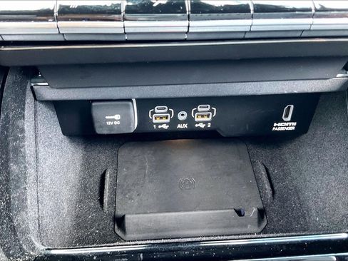 Certified 2025 Jeep Grand Wagoneer Series II Obsidian w/ Quick Order Packagew 28T AWD/4WD image 23
