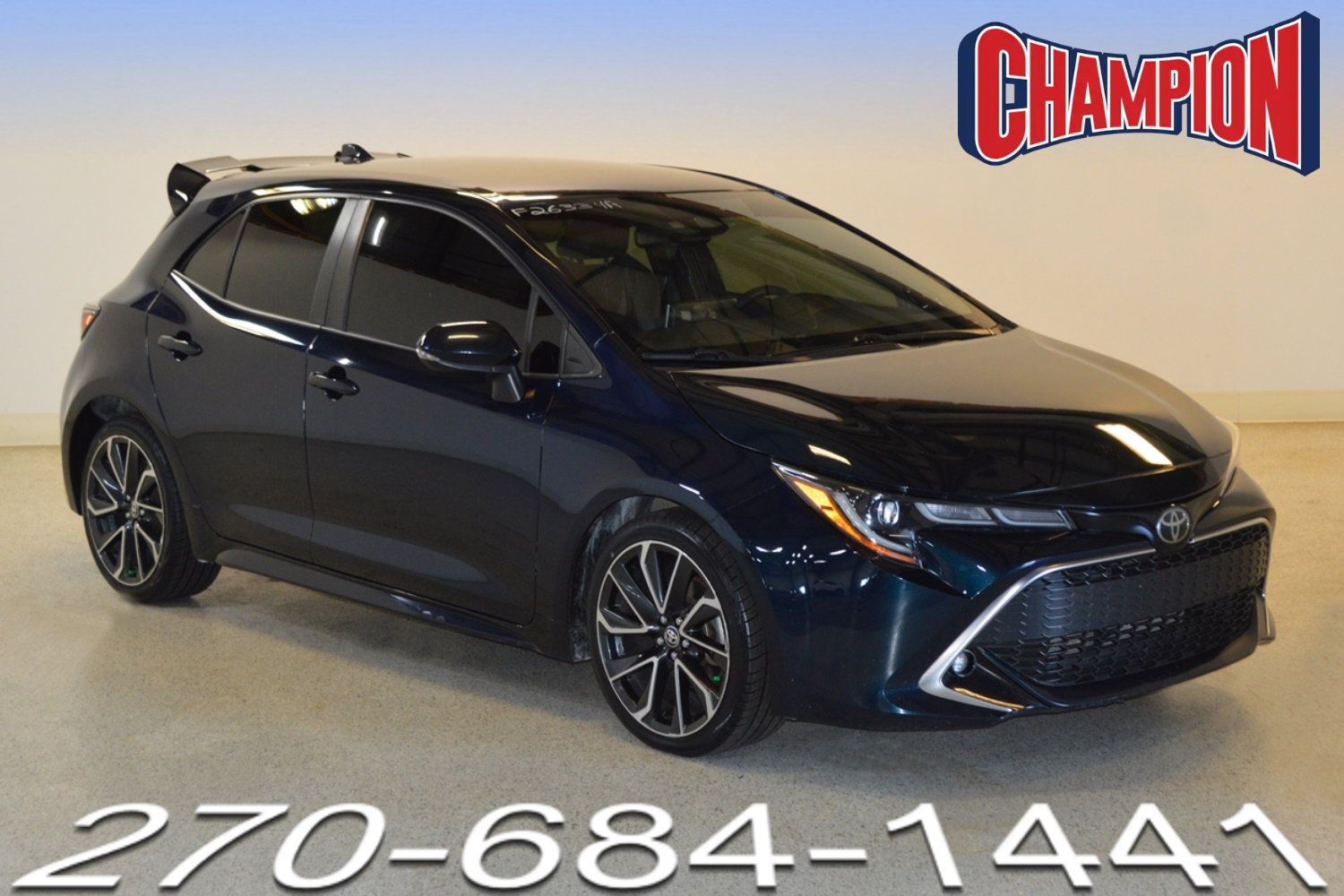 Used 2019 Toyota Corolla XSE FWD image 1