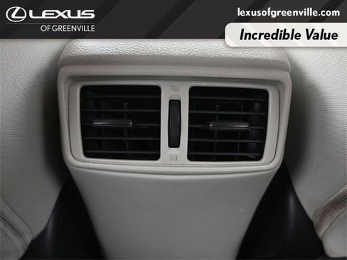 Used 2020 Nissan Rogue Sport SV w/ All-Weather Package image 29