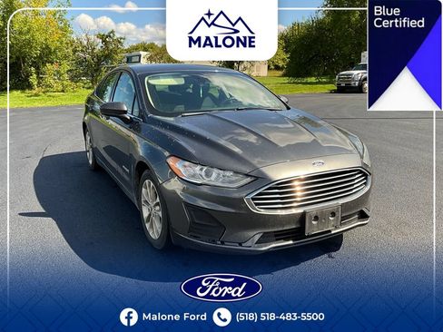 Used 2019 Ford Fusion SE FWD image 12
