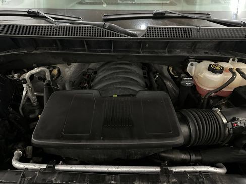 Used 2019 Chevrolet Silverado 1500 LTZ w/ LTZ Texas Edition RWD image 7