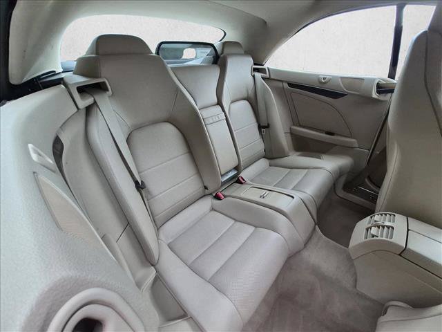 Used 2015 Mercedes-Benz E 550 Cabriolet image 23