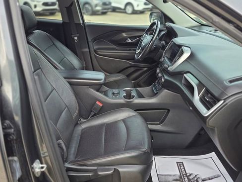 Used 2020 GMC Terrain SLT image 16