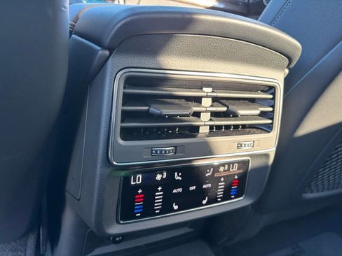 Used 2025 Audi Q7 3.0T Premium Plus w/ Premium Plus Package image 17