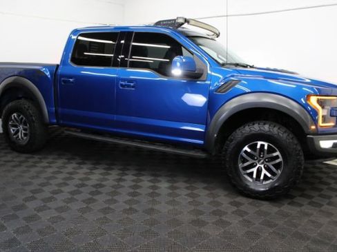 Used 2017 Ford F150 Raptor w/ Equipment Group 802A Luxury AWD/4WD image 5