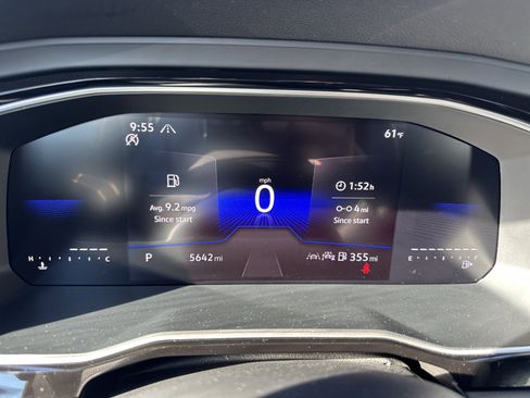 Used 2024 Volkswagen Jetta Sport image 16