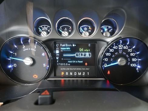 Used 2011 Ford F250 Lariat w/ Lariat Interior Pkg image 28