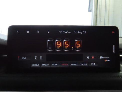 Used 2022 Genesis G70 2.0T w/ Prestige Package image 20