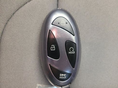 Used 2025 Hyundai Elantra Sport image 32