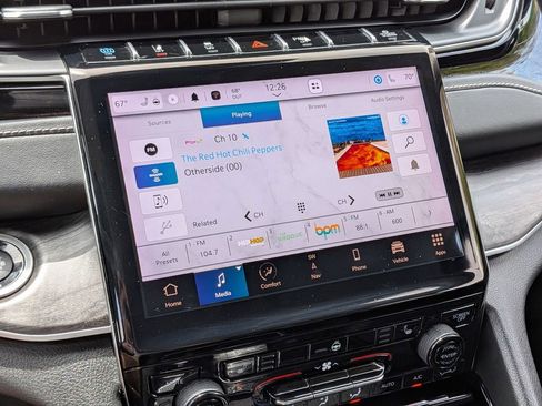 Used 2023 Jeep Grand Cherokee 4WD 4xe image 20