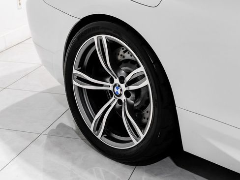 Used 2017 BMW M6 Coupe image 47