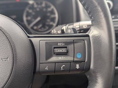 Used 2023 Nissan Rogue SV w/ SV Premium B Package AWD/4WD image 24