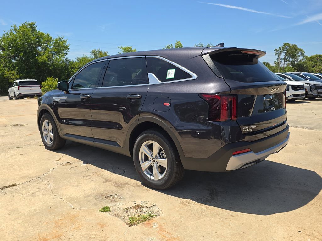 New 2026 Kia Sorento LX FWD image 6