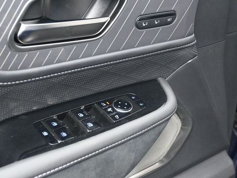 New 2026 INFINITI QX80 Autograph image 18