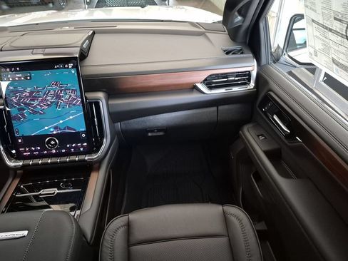 New 2026 GMC Yukon XL Denali w/ Advanced Technology Package AWD/4WD image 33