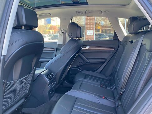 Used 2024 Audi Q5 e Premium Plus image 20