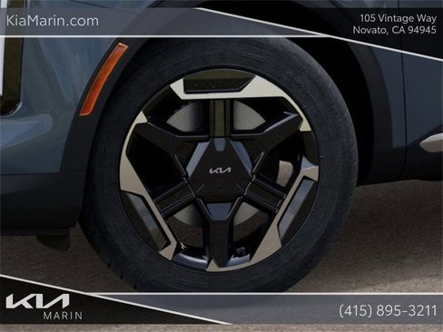 New 2026 Kia Sportage S image 9