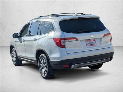 Used 2021 Honda Pilot EX image 8