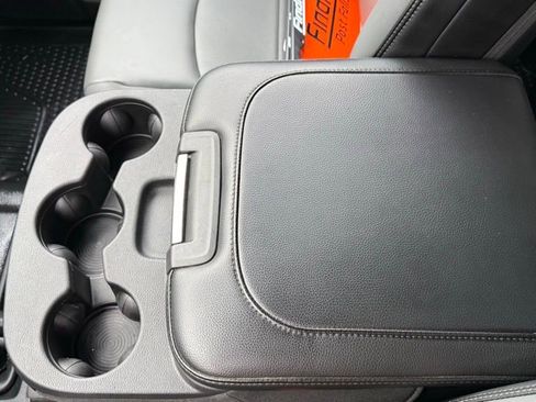 Used 2024 RAM 3500 Tradesman w/ Safety Group image 22