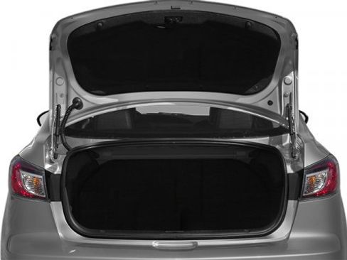 Used 2013 MAZDA MAZDA3 i Grand Touring w/ Tech Pkg image 15