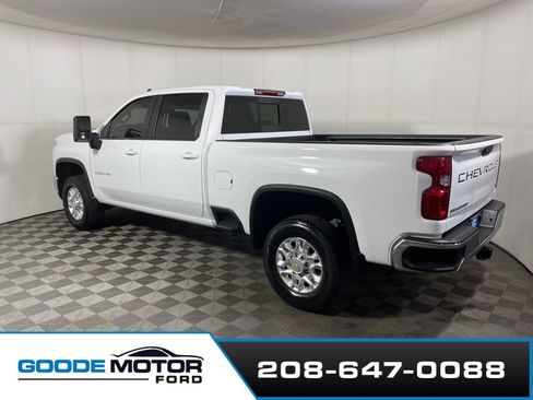 Used 2024 Chevrolet Silverado 3500 LT w/ Convenience Package image 5