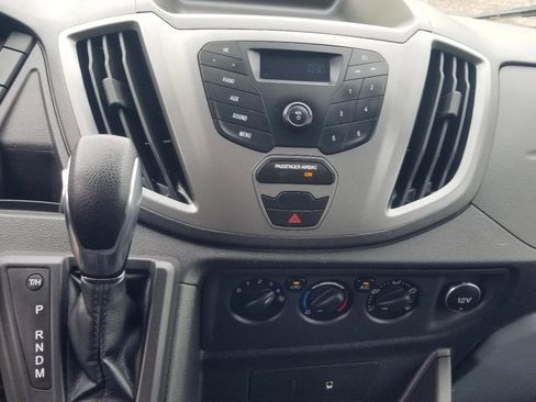 Used 2016 Ford Transit 250 130 Low Roof RWD image 12