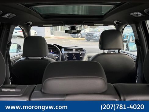 Used 2024 Volkswagen Tiguan SE R-Line AWD/4WD image 19