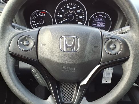 Used 2022 Honda HR-V LX image 17
