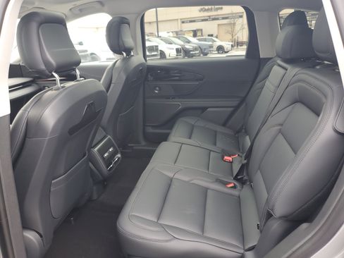 New 2026 Lincoln Nautilus Premier w/ Equipment Group 102A image 28