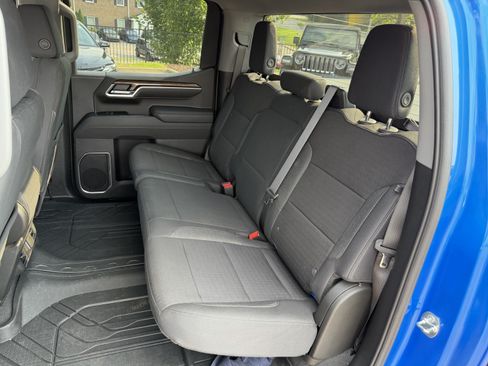 Used 2026 Chevrolet Silverado 1500 LT w/ LPO, Liner Protection Package AWD/4WD image 47