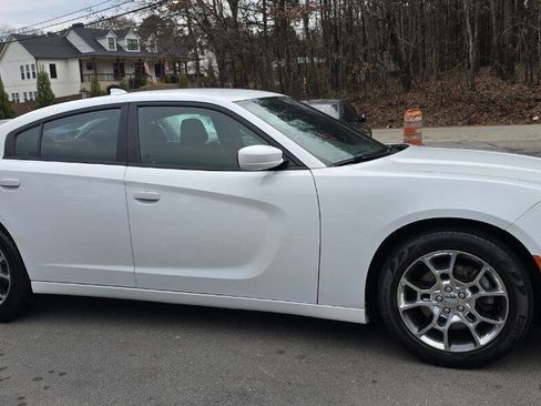 Used 2016 Dodge Charger SXT w/ Rallye Group image 5