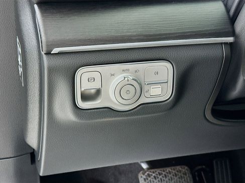 Certified 2026 Mercedes-Benz GLE 350 4MATIC image 11