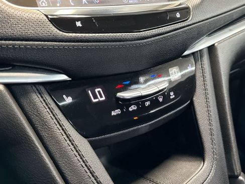 Used 2024 Cadillac XT5 Premium Luxury AWD/4WD image 19