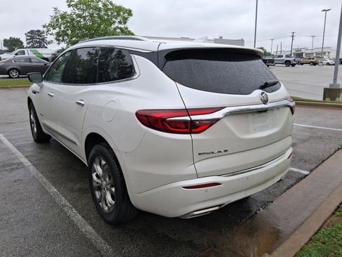 Used 2021 Buick Enclave Avenir w/ LPO, Floor Liner Package FWD image 8