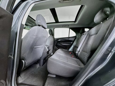 Used 2018 Chevrolet Equinox LT w/ Sun & Infotainment Package AWD/4WD image 24