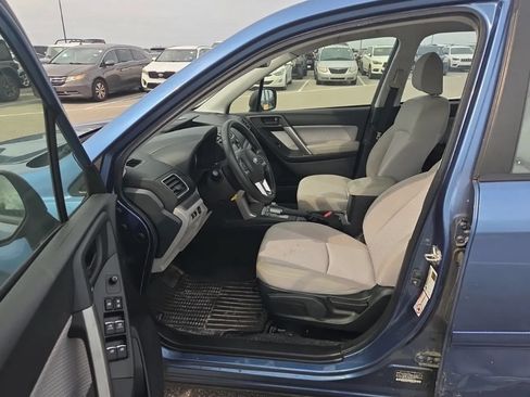 Used 2017 Subaru Forester 2.5i w/ Alloy Wheel Package AWD/4WD image 7