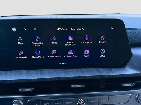 Used 2024 Kia Telluride EX w/ EX Captain's Chair Package FWD image 16