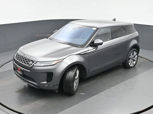 Used 2020 Land Rover Range Rover Evoque SE image 32