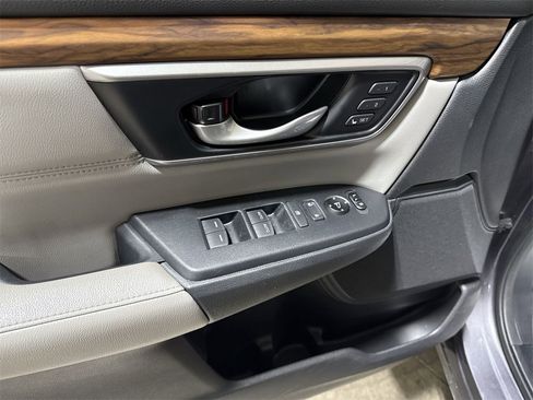 Used 2019 Honda CR-V Touring image 22