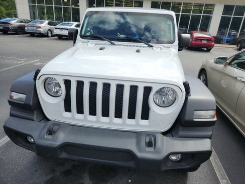 Used 2018 Jeep Wrangler Unlimited Sport S AWD/4WD image 4