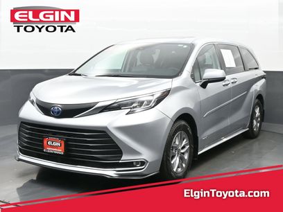 Used 2021 Toyota Sienna XLE
