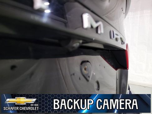 Used 2020 Toyota Camry SE image 8