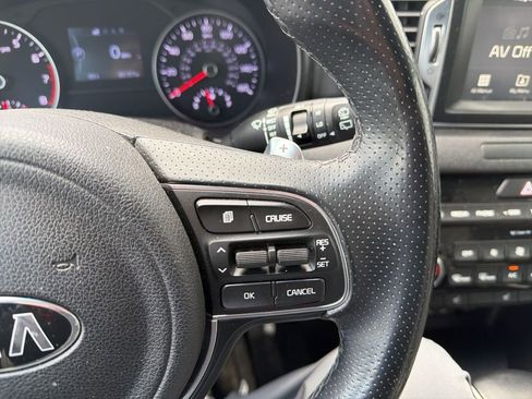 Used 2019 Kia Sportage EX w/ EX Sport Appearance Package AWD/4WD image 6