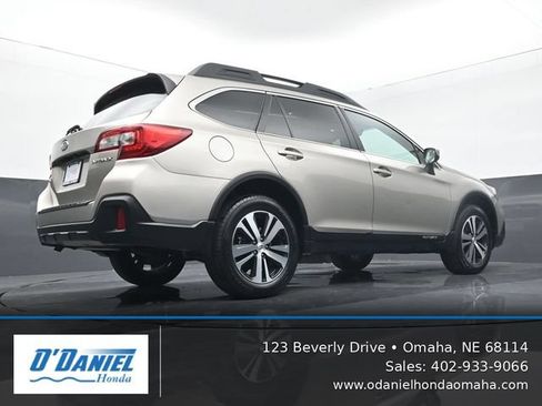 Used 2019 Subaru Outback 2.5i Limited w/ Protection Package #1 AWD/4WD image 12