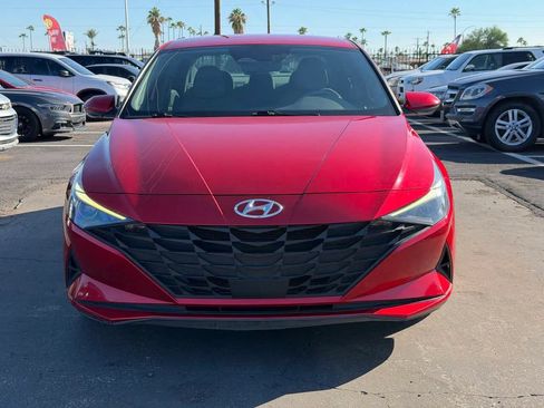 Used 2021 Hyundai Elantra SEL w/ Convenience Package FWD image 14