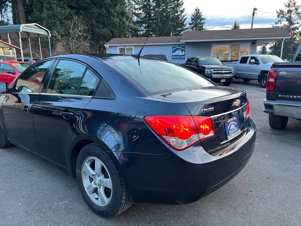 Used 2014 Chevrolet Cruze LT FWD image 6