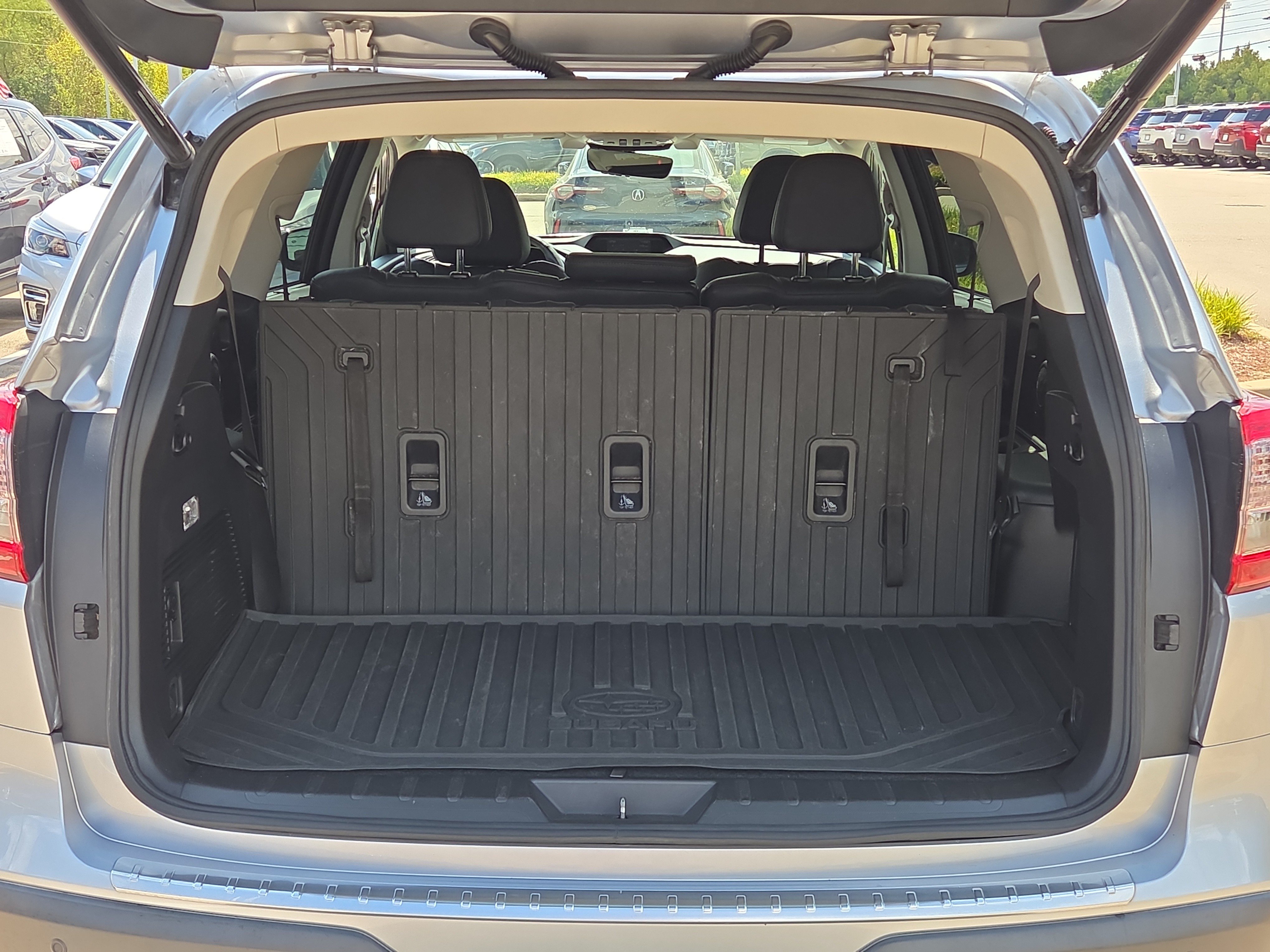 Used 2019 Subaru Ascent Limited AWD/4WD image 15