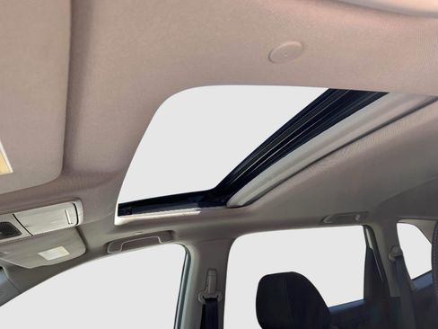 Certified 2023 Honda CR-V EX image 32
